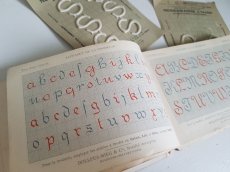 画像3: フランスアンティーク　DMC 刺繍アルファベット図案集 ALPHABET DE LA BRODEUSE (3)